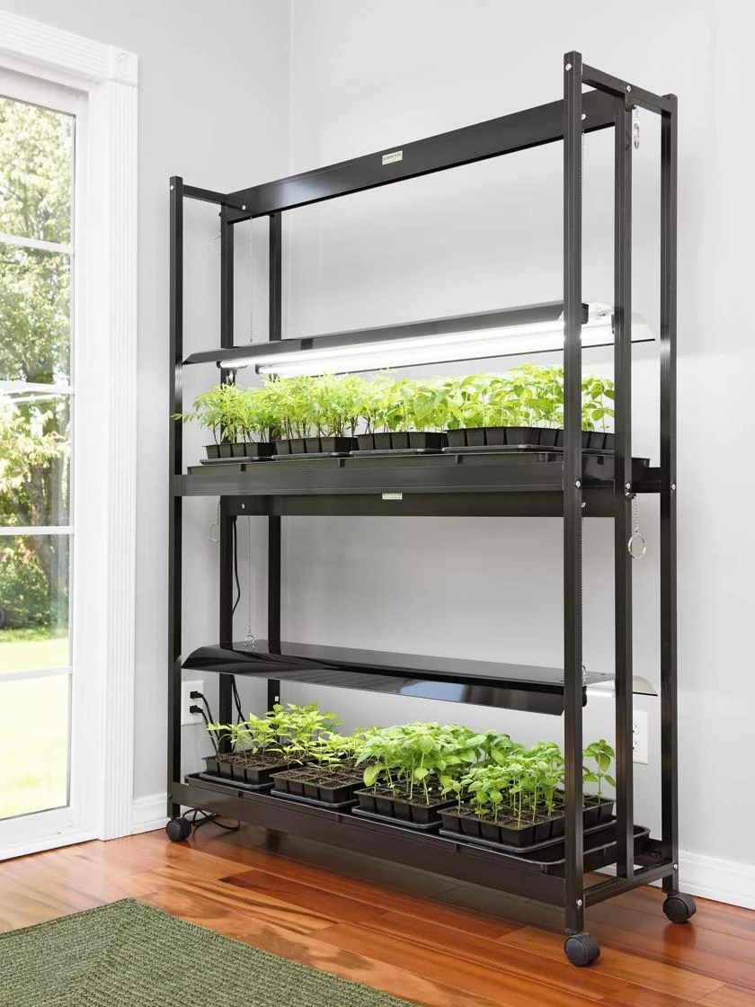 LED SunLite® High Intensity 2-Tier Garden